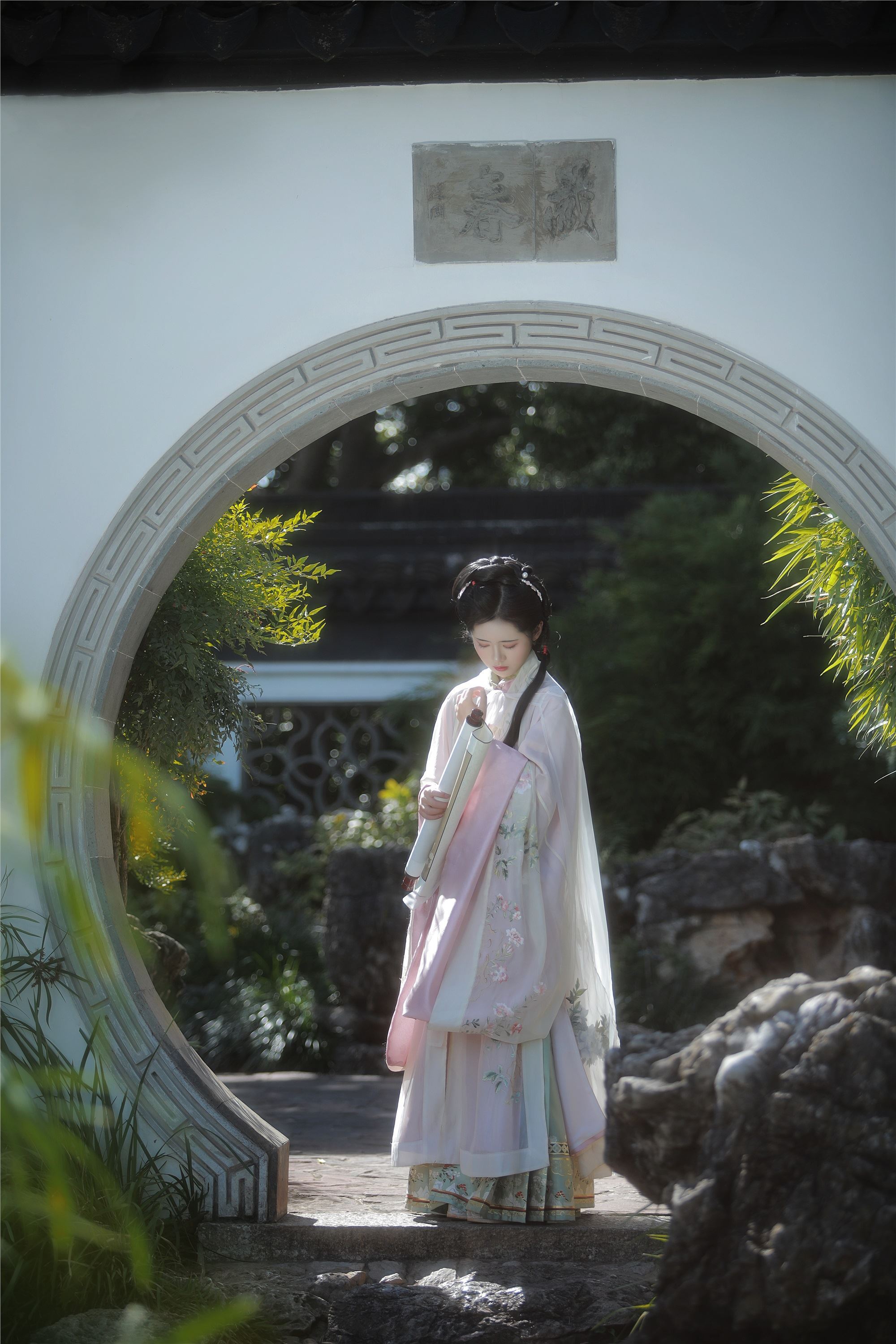 YITUYU艺图语 2025.01.23 你要写江南，就不能只写江南 一枝眠眠